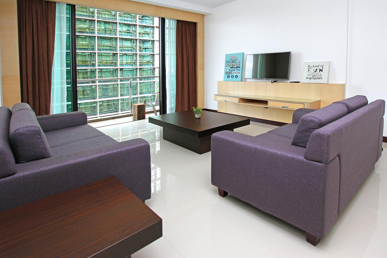 Bernard Holiday Home @ Imperial Suites Kuching Kültér fotó