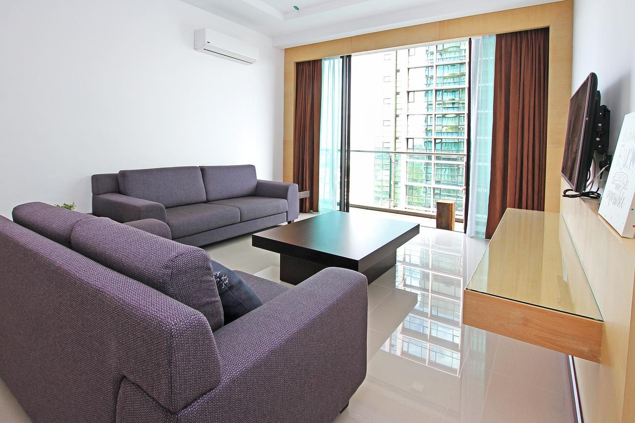 Bernard Holiday Home @ Imperial Suites Kuching Kültér fotó