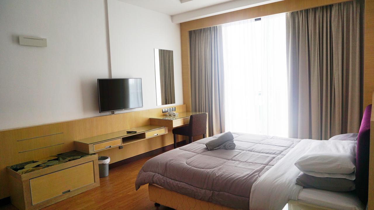 Bernard Holiday Home @ Imperial Suites Kuching Kültér fotó